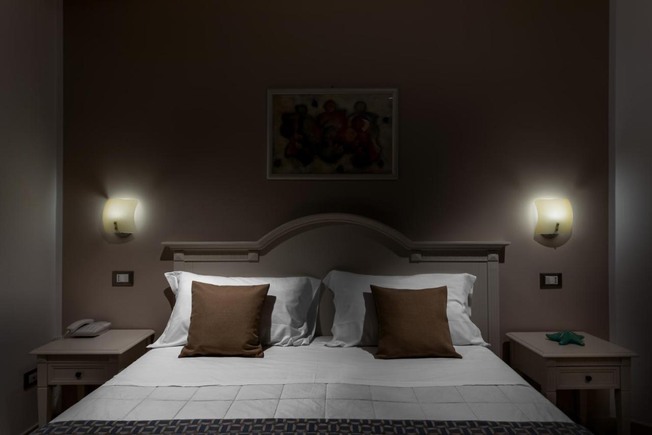 Helios Hotel サン・ヴィート・ロ・カーポ エクステリア 写真