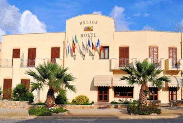 Helios Hotel サン・ヴィート・ロ・カーポ エクステリア 写真